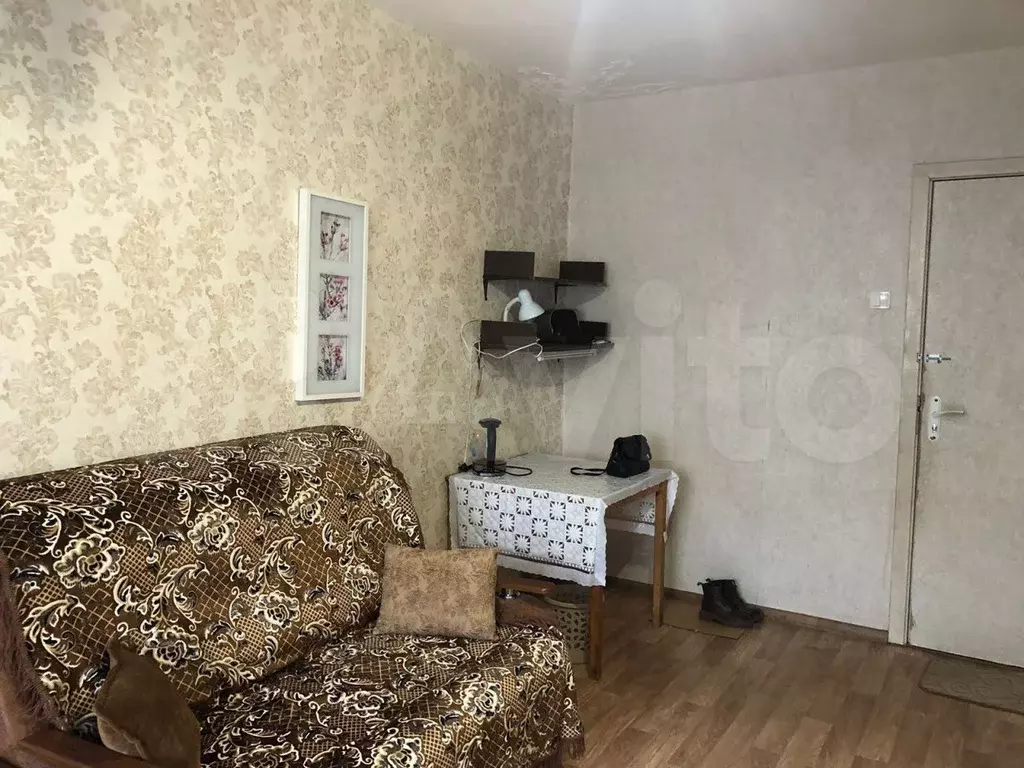 Комната 42м в 3-к., 2/9эт. - Фото 0