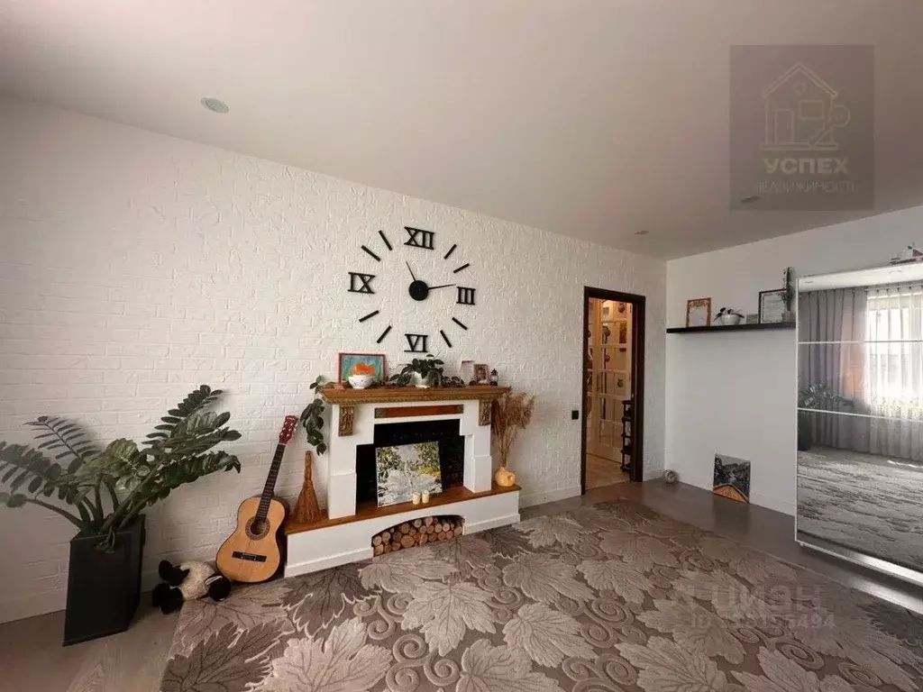 2-к кв. Крым, Феодосия ул. Гарнаева, 63Д (60.4 м) - Фото 0