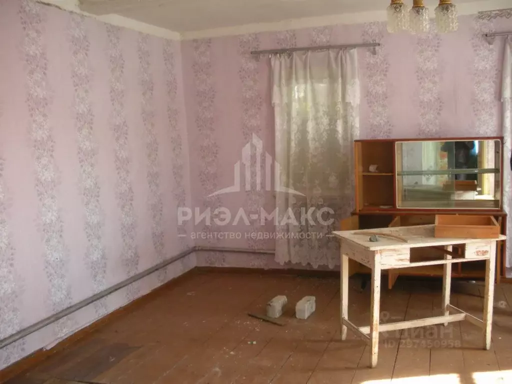 Дом в Брянская область, Погар рп ул. Ленина, 71 (55 м) - Фото 1