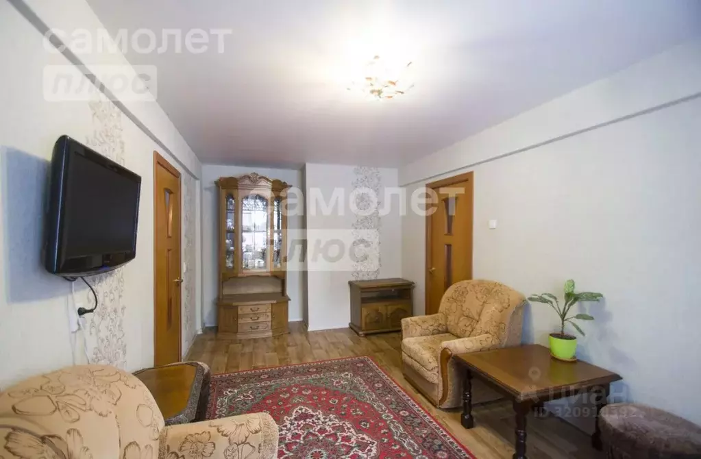 3-к кв. Омская область, Омск Заозерный мкр, ул. Сергея Тюленина, 11 ... - Фото 1