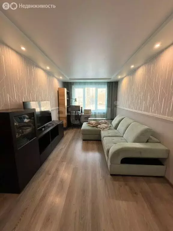 3-комнатная квартира: Улан-Удэ, микрорайон Восточный, улица Туполева, ... - Фото 1