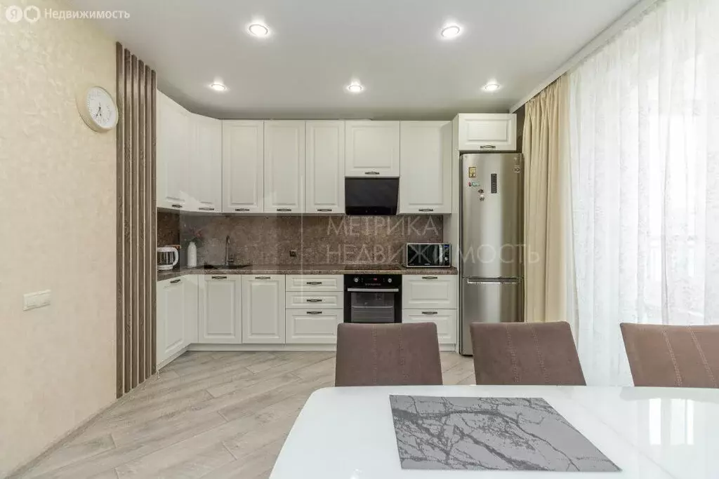 2-комнатная квартира: Тюмень, улица Константина Посьета, 12 (58.4 м) - Фото 2