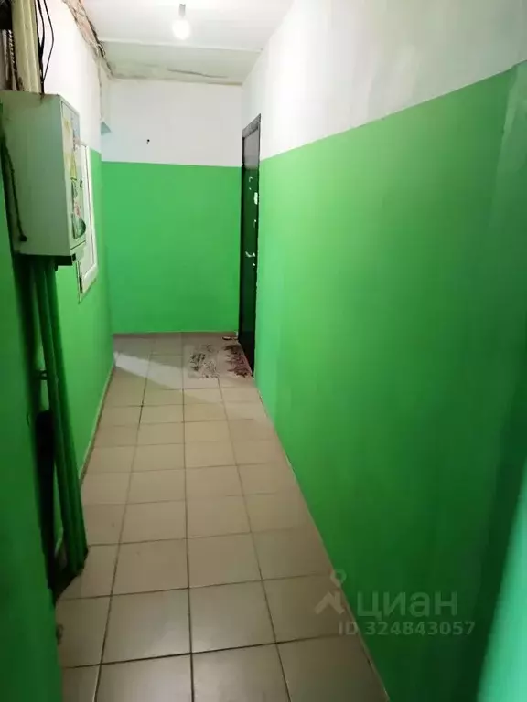 Комната Тюменская область, Тюмень ул. 50 лет Октября, 62а (13.0 м) - Фото 2