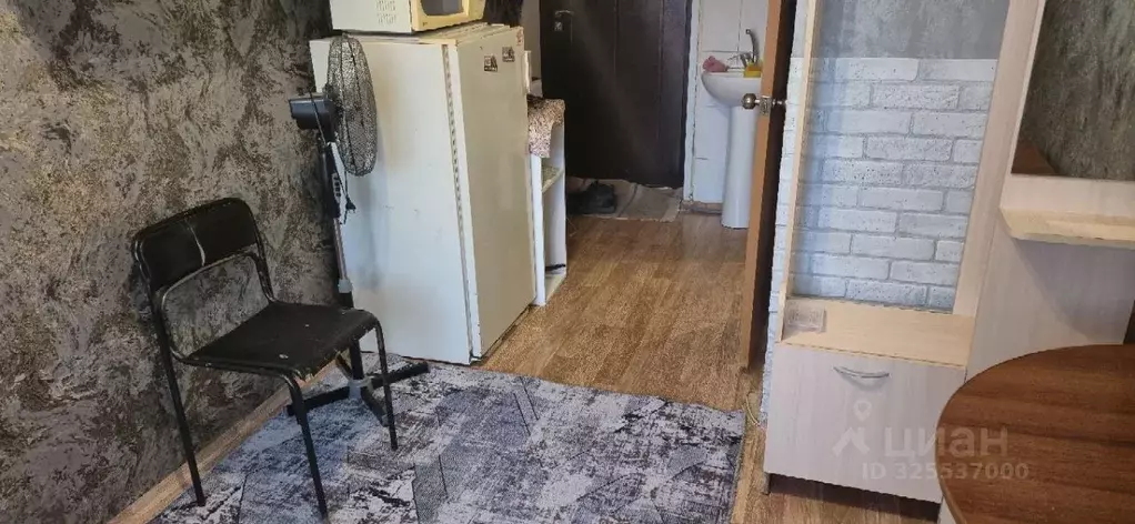 Студия Красноярский край, Красноярск Семафорная ул., 259 (14.0 м) - Фото 1