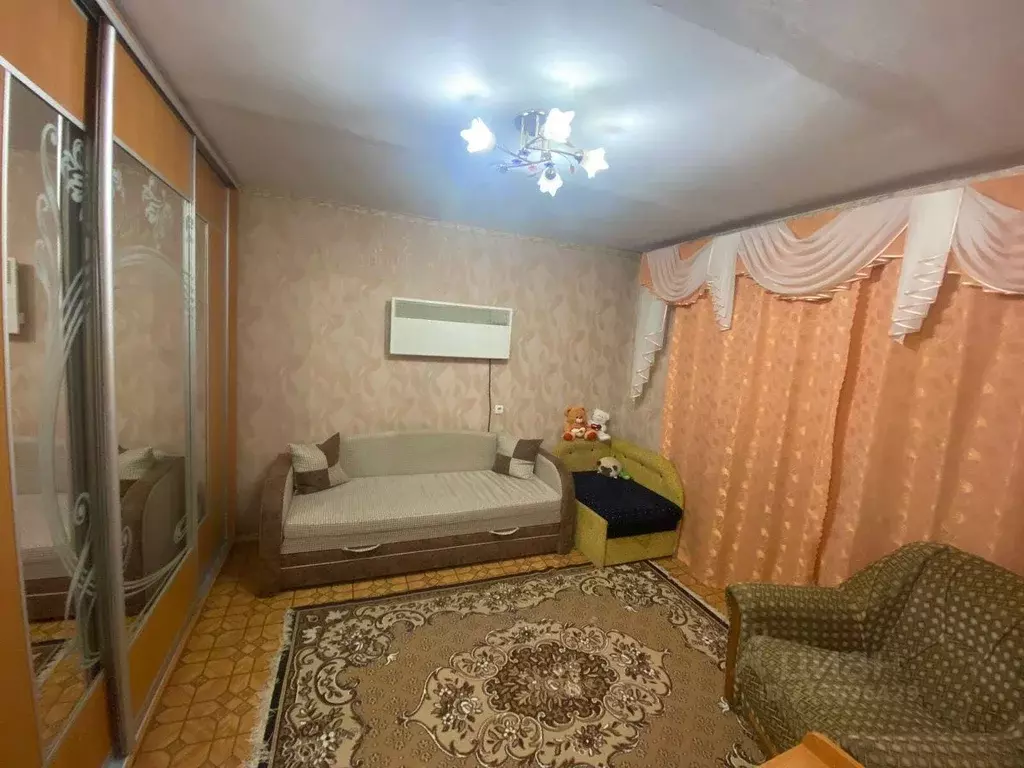 1-к кв. Крым, Симферополь ул. Ларионова, 42 (25.0 м) - Фото 0