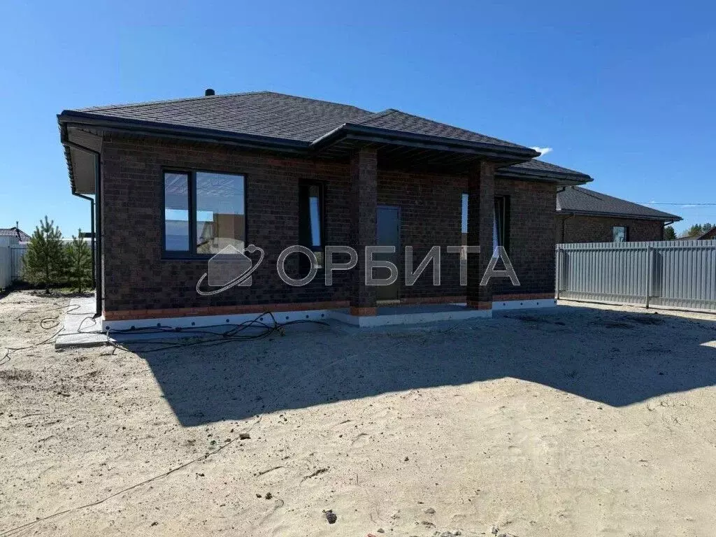 Дом в Тюменская область, Тюменский район, с. Гусево  (80 м) - Фото 0