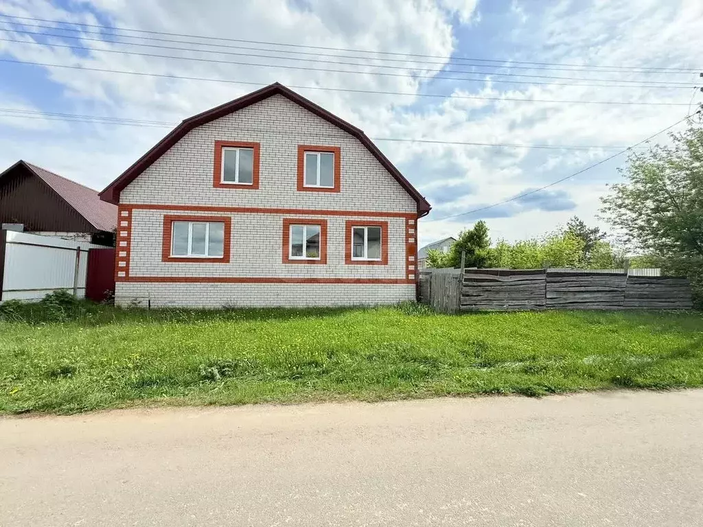 Дом в Липецкая область, Задонск 9 Мая ул., 9 (104 м) - Фото 0