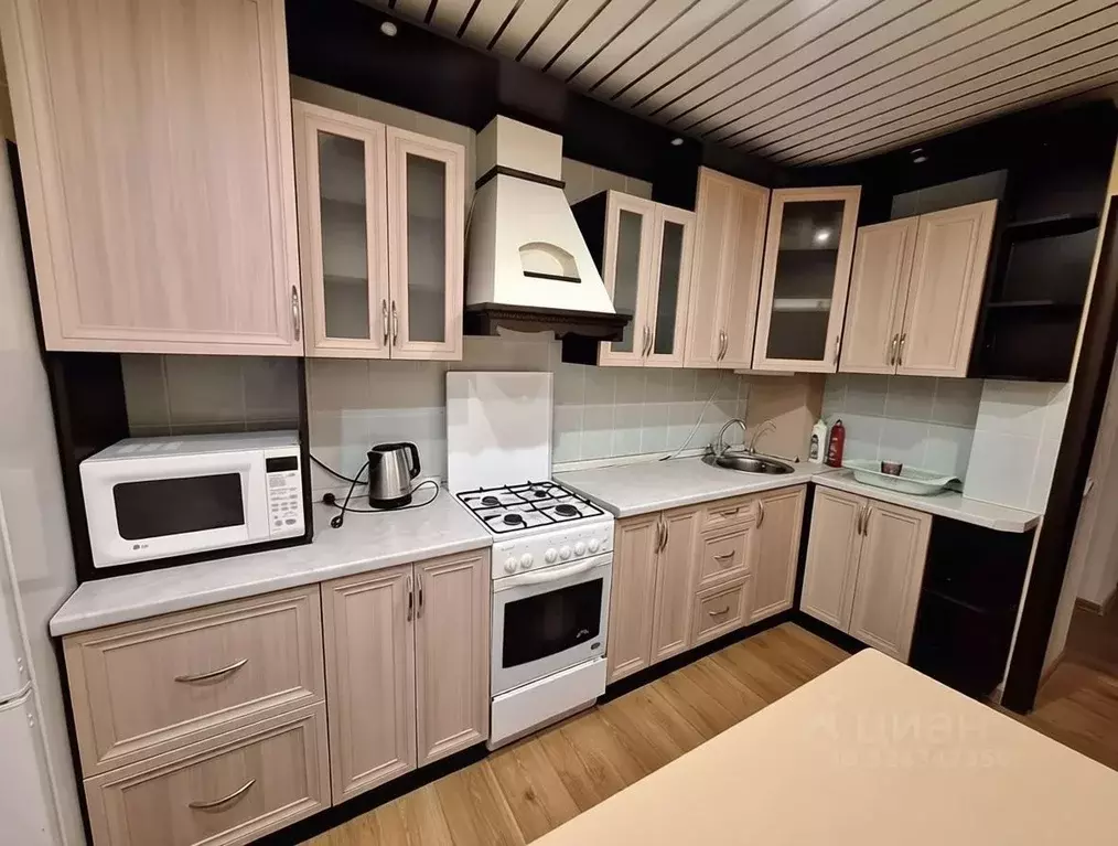 3-к кв. Смоленская область, Смоленск ул. Нижне-Лермонтовская, 19 (61.5 ... - Фото 1