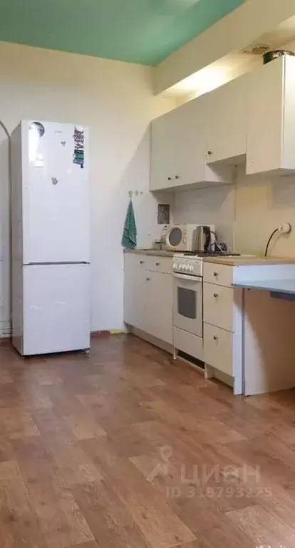 2-к кв. Татарстан, Казань ул. Масгута Латыпова, 34 (60.0 м) - Фото 1