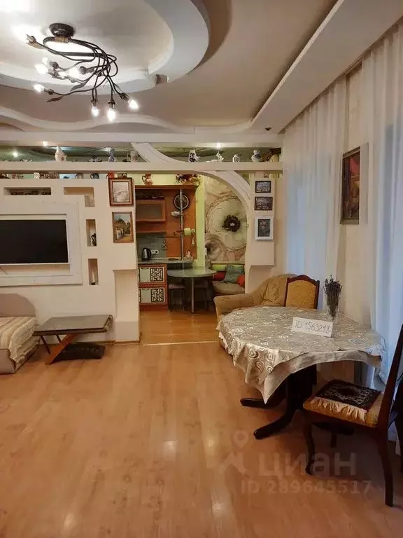 Дом в Крым, Евпатория пл. Металлистов, 17А (100 м) - Фото 1