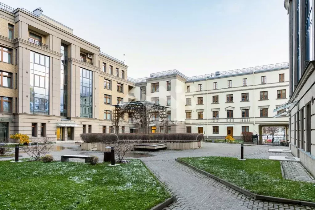 3-к кв. Санкт-Петербург наб. Лейтенанта Шмидта, 21 (75.1 м) - Фото 1