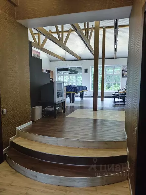 Дом в Калужская область, Малоярославецкий муниципальный округ, Маклино ... - Фото 1