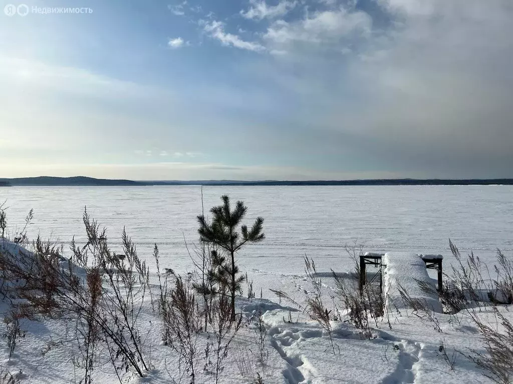 Участок в посёлок Патроны, Набережная улица, 18 (10 м) - Фото 0