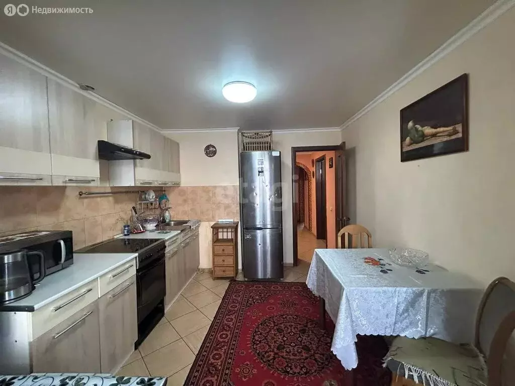 2-комнатная квартира: Петропавловск-Камчатский, улица Топоркова, 1 ... - Фото 1