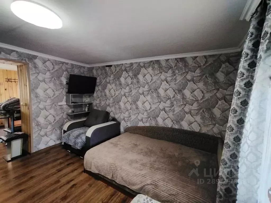 Дом в Алтай, Чемальский район, с. Чемал Зеленая ул., 33 (40 м) - Фото 0