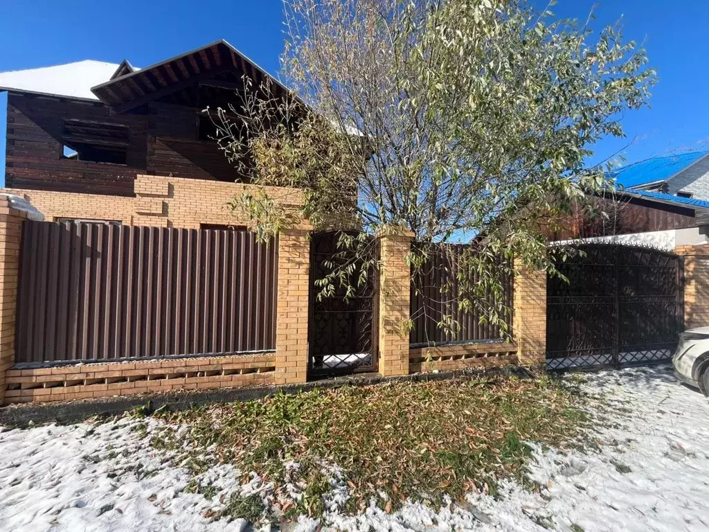 Дом в Иркутская область, Иркутский муниципальный округ, пос. ... - Фото 1