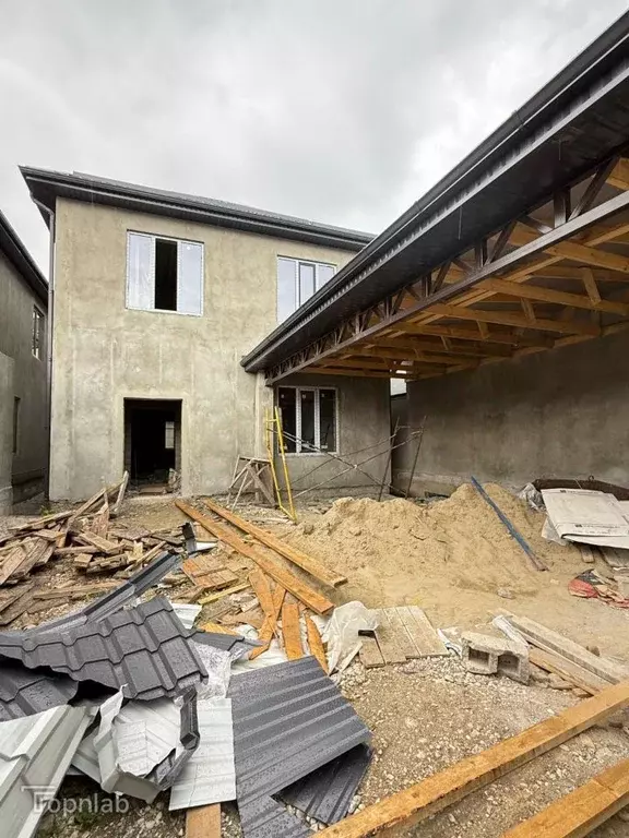 Дом в Кабардино-Балкария, Нальчик ул. Матросова, 2Б (220 м) - Фото 1