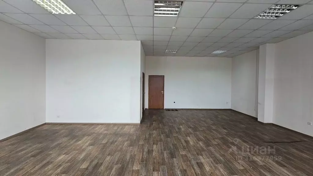 Офис в Санкт-Петербург Октябрьская наб., 6М (73 м) - Фото 1