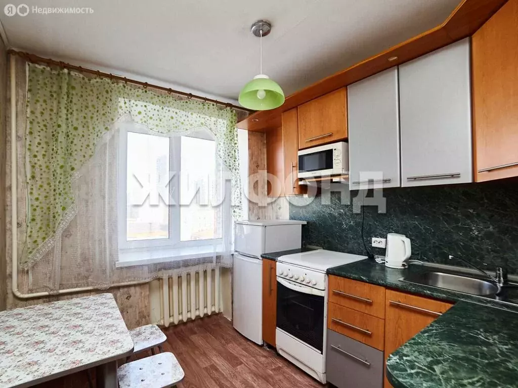1-комнатная квартира: Новосибирск, улица Челюскинцев, 4 (35 м) - Фото 0