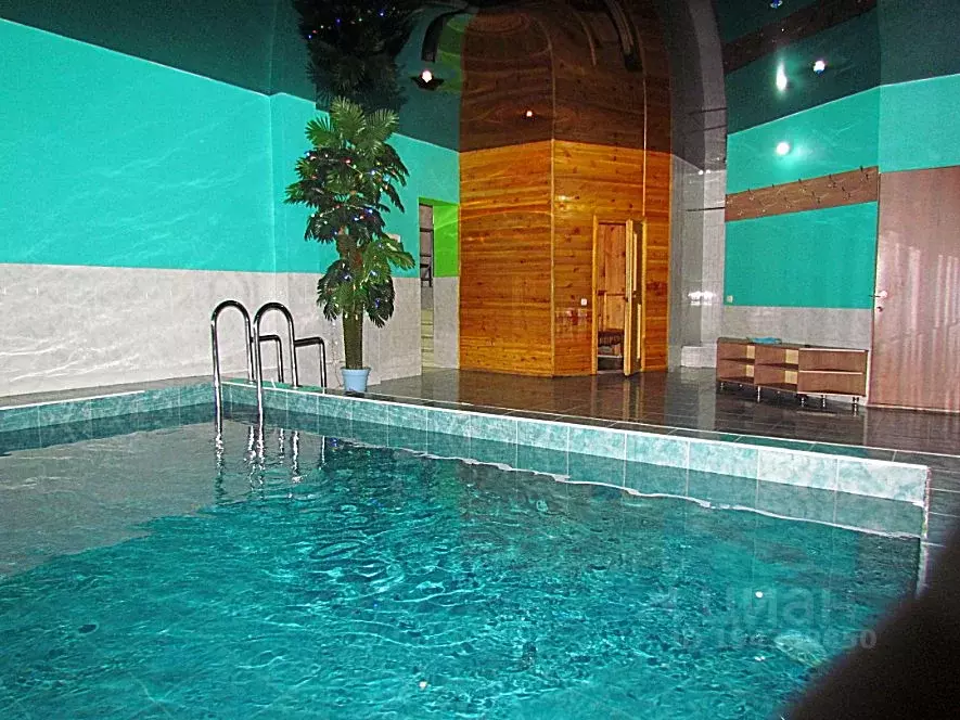 Дом в Новосибирская область, Новосибирск ул. Лескова, 184 (380 м) - Фото 1