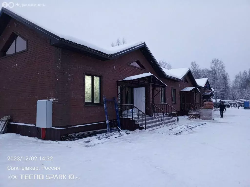 2-комнатная квартира: Сыктывкар, улица Савина, 60 (50 м) - Фото 1