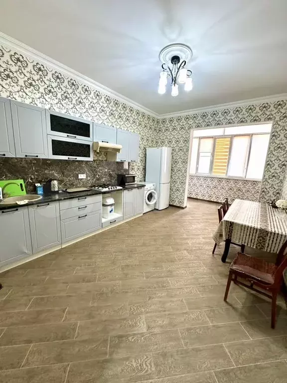 2-к. квартира, 65 м, 3/10 эт. - Фото 0