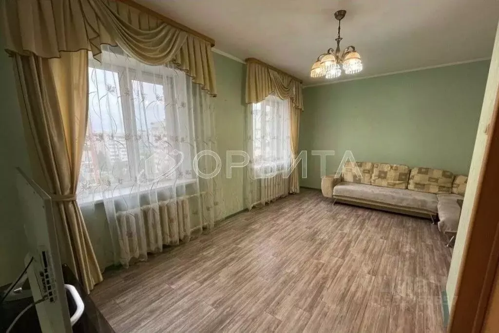 4-к кв. Тюменская область, Тюмень Широтная ул., 156/1 (89.5 м) - Фото 1