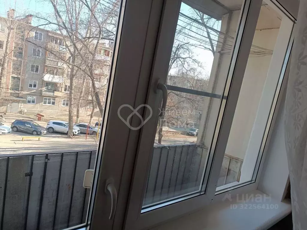 3-к кв. Волгоградская область, Волгоград Закавказская ул., 7 (58.4 м) - Фото 2