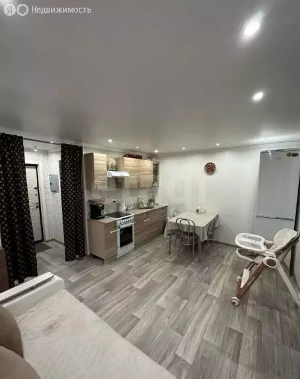 3-комнатная квартира: Якутск, микрорайон Борисовка-1, 2 (39.4 м) - Фото 2