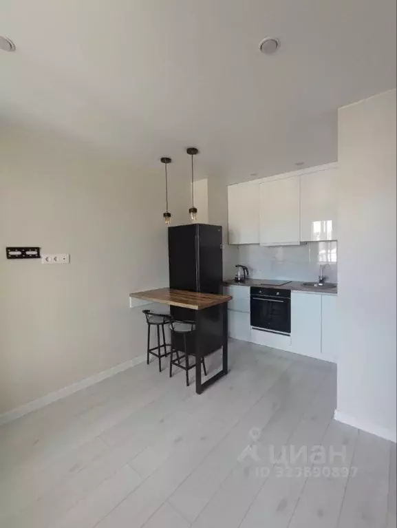 Студия Иркутская область, Иркутск Байкальская ул., 216А (26.0 м) - Фото 1