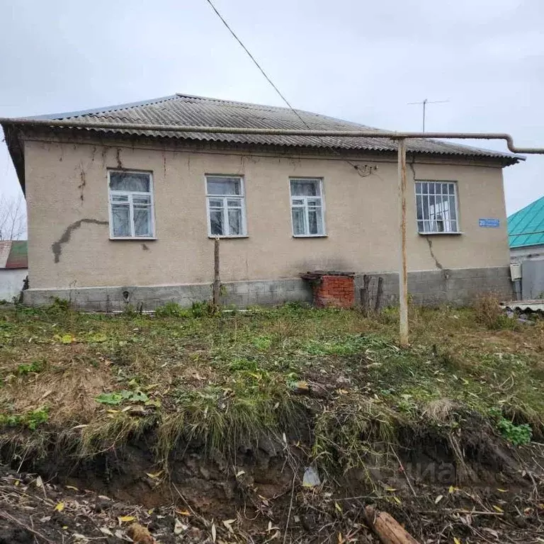 Дом в Воронежская область, Верхнехавский район, с. Углянец ул. ... - Фото 1