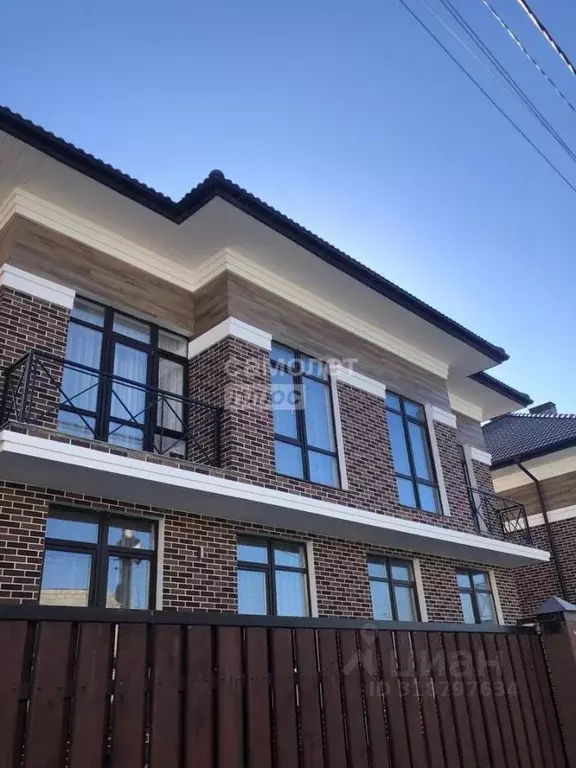 Таунхаус в Краснодарский край, Геленджик ул. Майи Осичевой, 6 (174 м) - Фото 1
