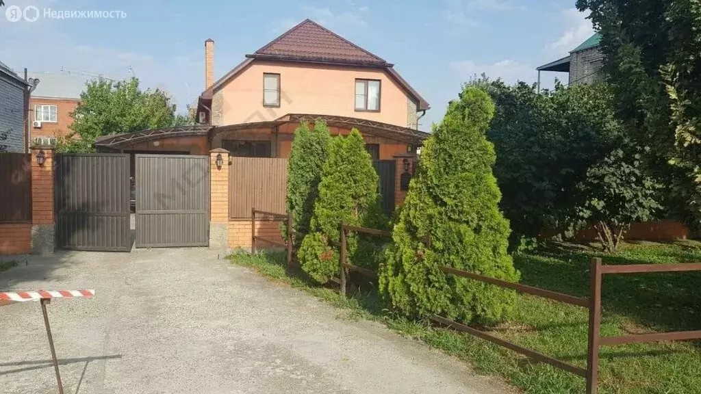 Дом в посёлок городского типа Яблоновский, Майкопская улица, 26 (200 ... - Фото 1