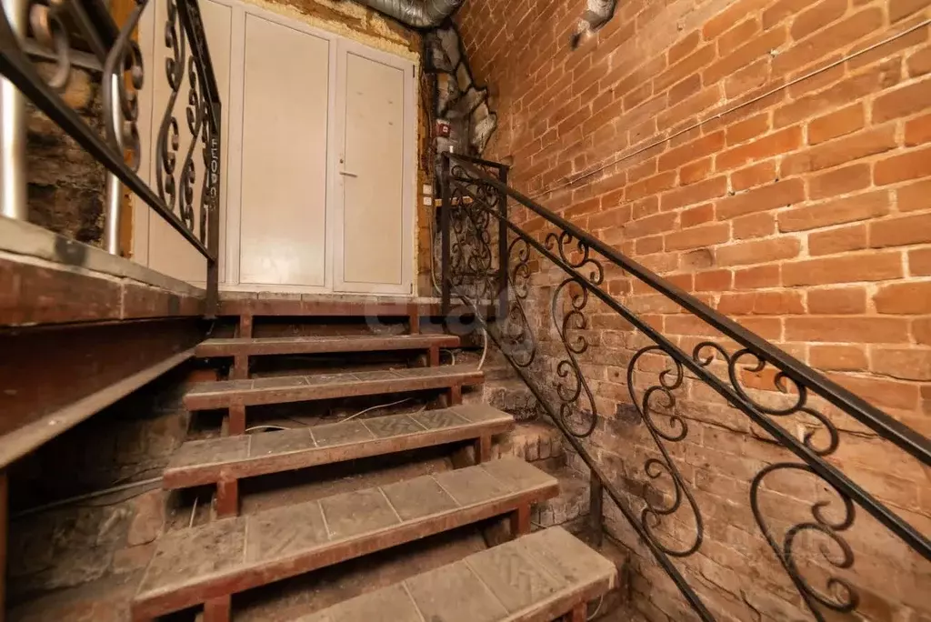 Помещение свободного назначения в Курганская область, Курган ул. ... - Фото 1