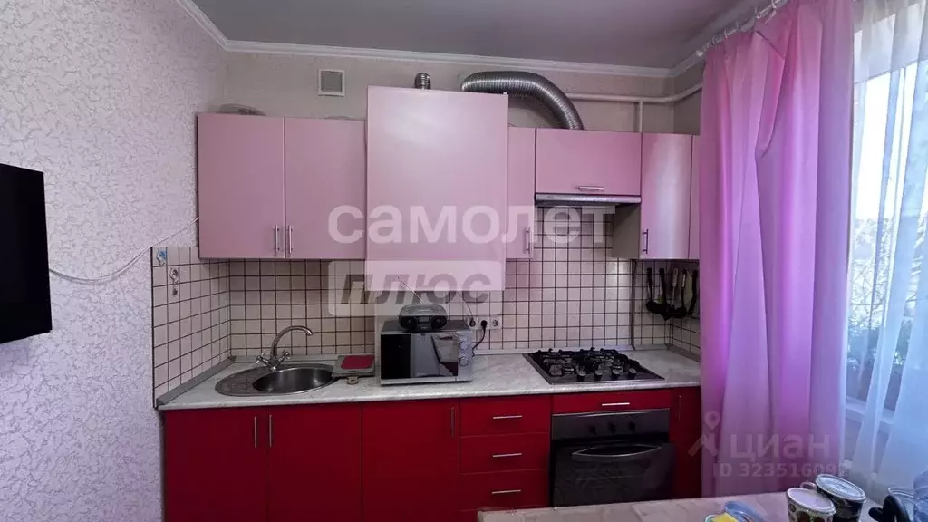 1-к кв. Краснодарский край, Динская ст-ца ул. Спортивная, 6 (35.0 м) - Фото 2