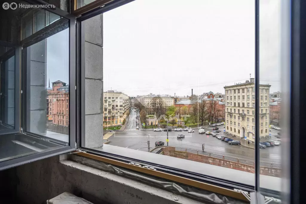 3-комнатная квартира: Санкт-Петербург, набережная реки Карповки, 31к1 ... - Фото 1