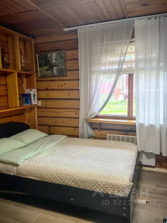 Дом в Иркутская область, Иркутский муниципальный округ, Листвянка рп ... - Фото 1