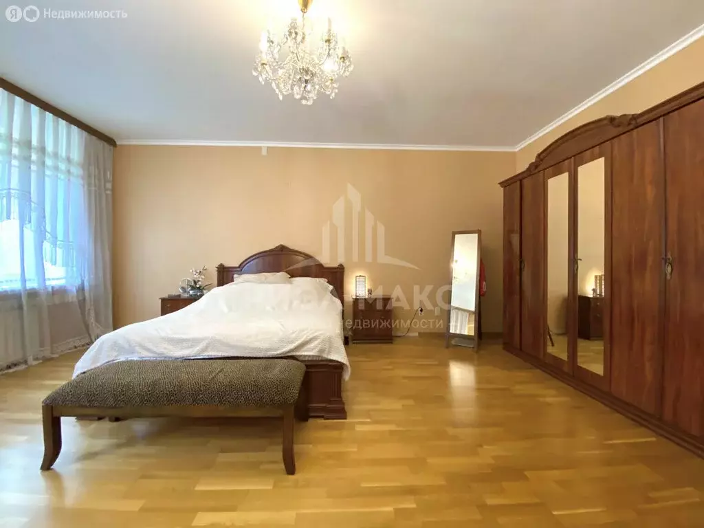 Дом в Брянск, улица Фокина (214.1 м) - Фото 0