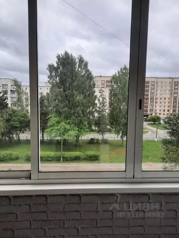 1-к кв. Ленинградская область, Тихвин 1-й мкр, 8 (33.0 м) - Фото 1