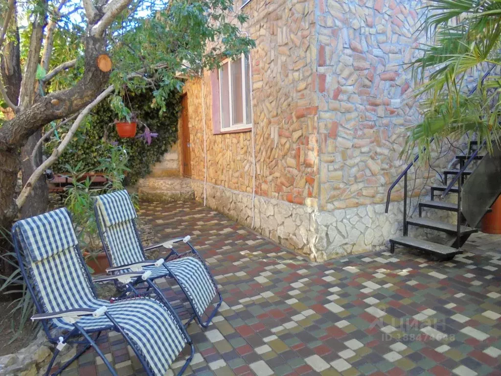 Дом в Крым, Феодосия пер. Военно-морской, 7 (38 м) - Фото 1