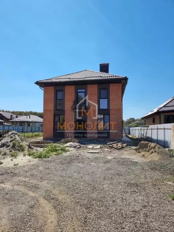 Дом в Краснодарский край, Горячий Ключ ул. Амаяка Сноплияна (175 м) - Фото 1