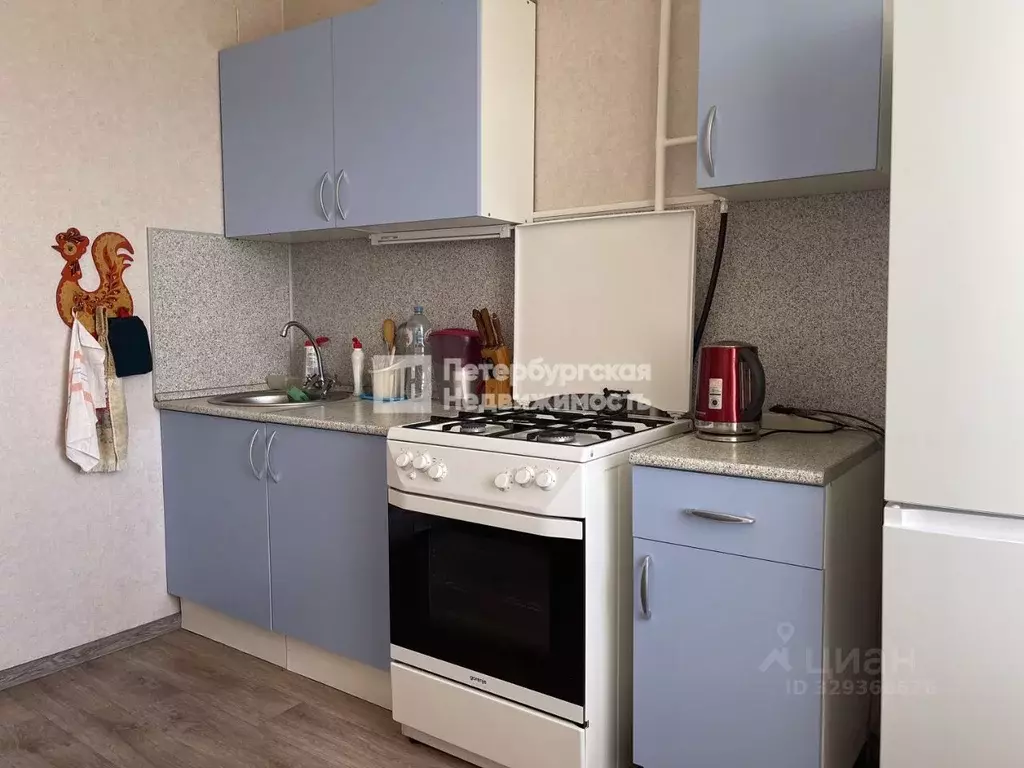 2-к кв. Санкт-Петербург, Санкт-Петербург, Петергоф Чичеринская ул., ... - Фото 1