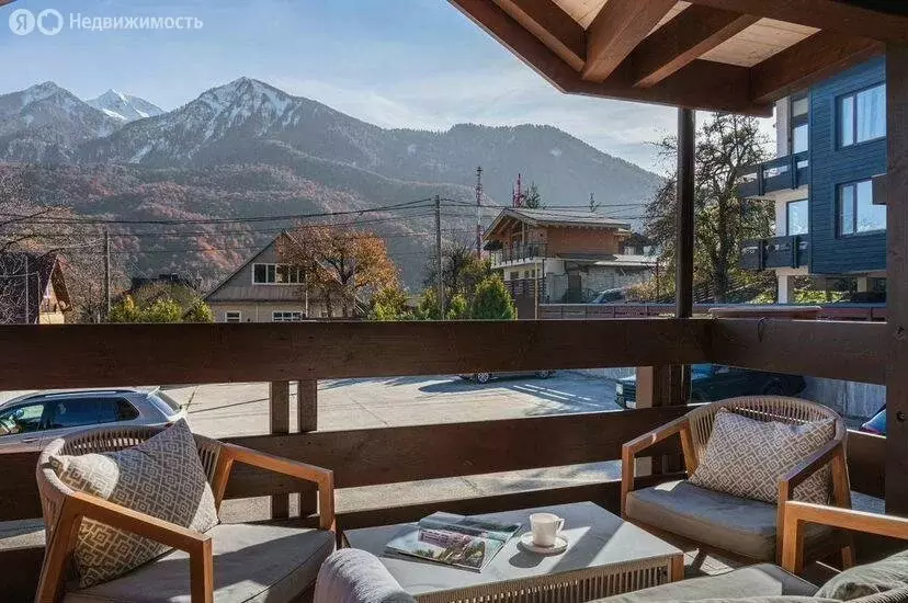 1-комнатная квартира: Красная Поляна, улица Пчеловодов, 19 (50 м) - Фото 1