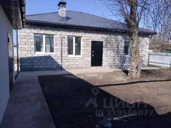 Дом в Самарская область, Ставропольский район, с. Ягодное ул. Грачева, ... - Фото 0