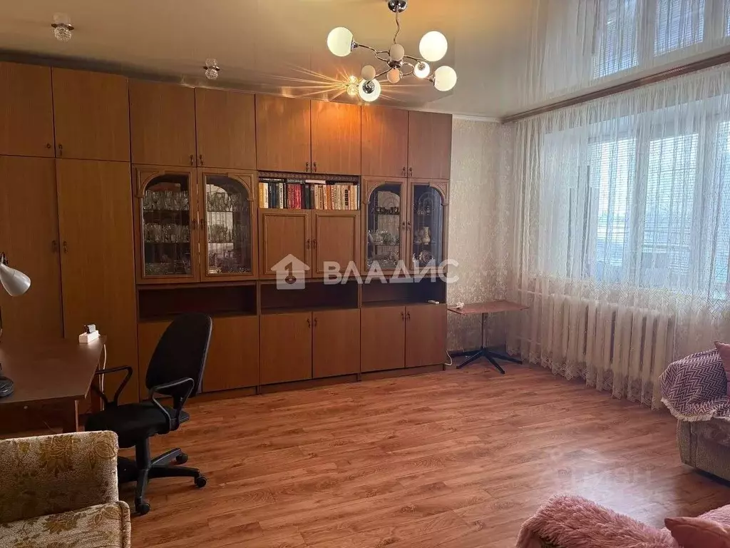 2-к кв. Башкортостан, Стерлитамак ул. Карла Маркса, 160 (63.3 м) - Фото 1