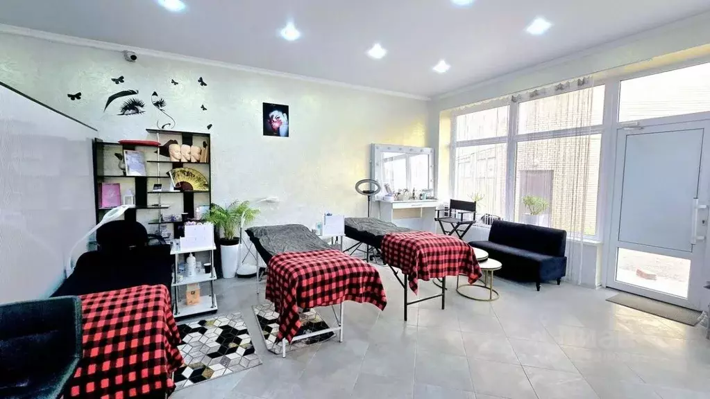 Помещение свободного назначения в Краснодарский край, Крымский район, ... - Фото 1