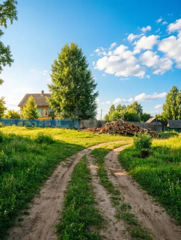 Дом в Костромская область, Галичский район, Березовское с/пос, с. ... - Фото 1