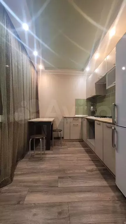 1-к. квартира, 28 м, 5/5 эт. - Фото 0