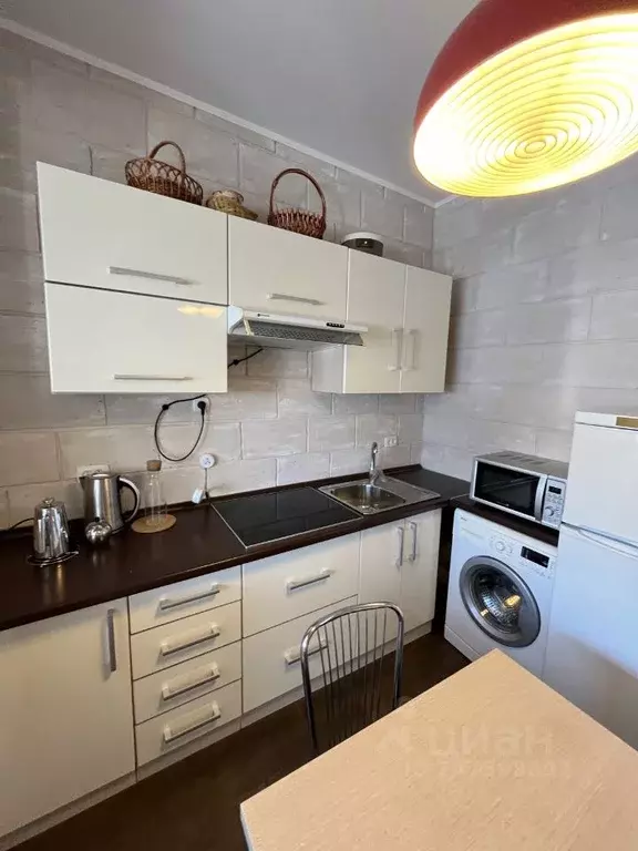 1-к кв. Астраханская область, Астрахань ул. Бориса Алексеева, 20к3 ... - Фото 2