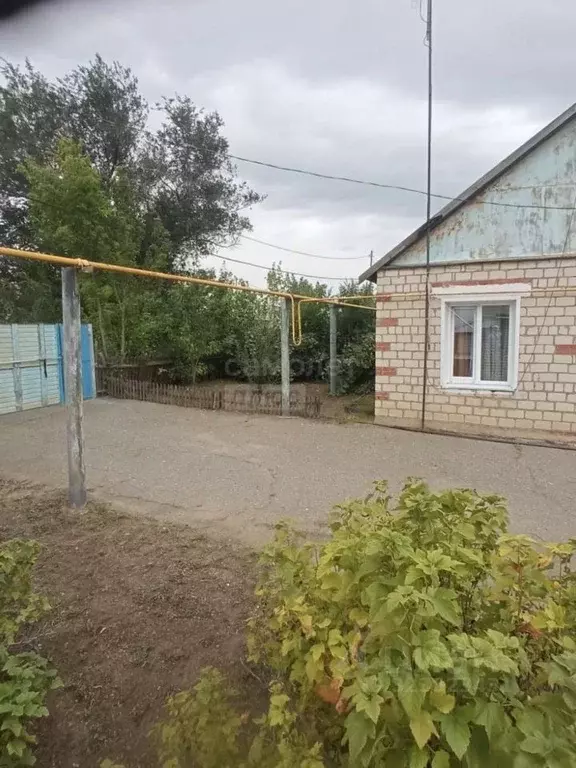 Дом в Оренбургская область, Домбаровский поссовет, пос. Домбаровский ... - Фото 1